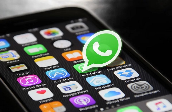 Anche WhatsApp a rischio: proteggi il tuo smartphone Android dai virus